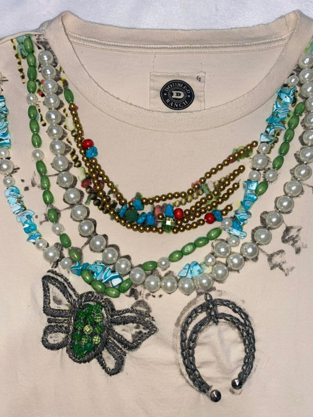 Double D Ranch Jeweled Tee Size Small - Picture 4 of 7